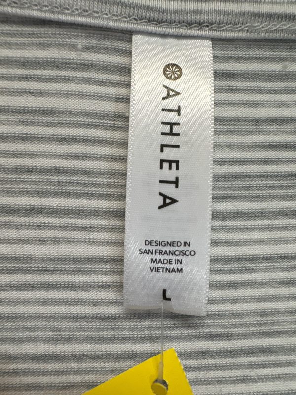 Athletic Top Short Sleeve By Athleta In Grey, Size: L For Cheap