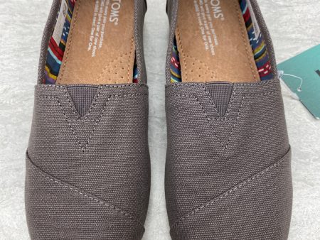 Shoes Flats By Toms In Grey, Size: 7.5 on Sale