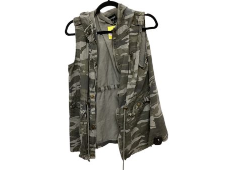 Vest Other By Zenana Outfitters In Camouflage Print, Size: Xl Cheap