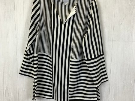 Blouse Long Sleeve By Chicos In Black & White, Size: M Cheap