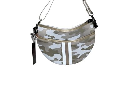 Belt Bag By Haute Shore, Size: Large on Sale