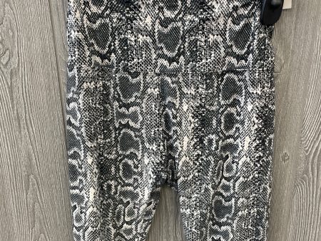 Athletic Shorts By Clothes Mentor In Snakeskin Print, Size: Onesize For Sale