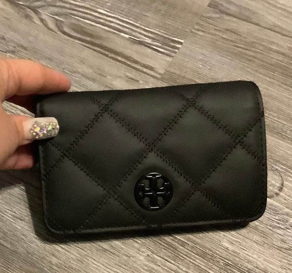 Wallet By Tory Burch  Size: Small Supply