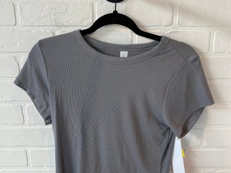 Athletic Top Short Sleeve By Old Navy In Grey, Size: M Fashion