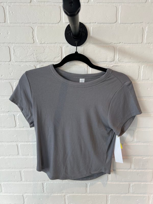 Athletic Top Short Sleeve By Old Navy In Grey, Size: M Fashion